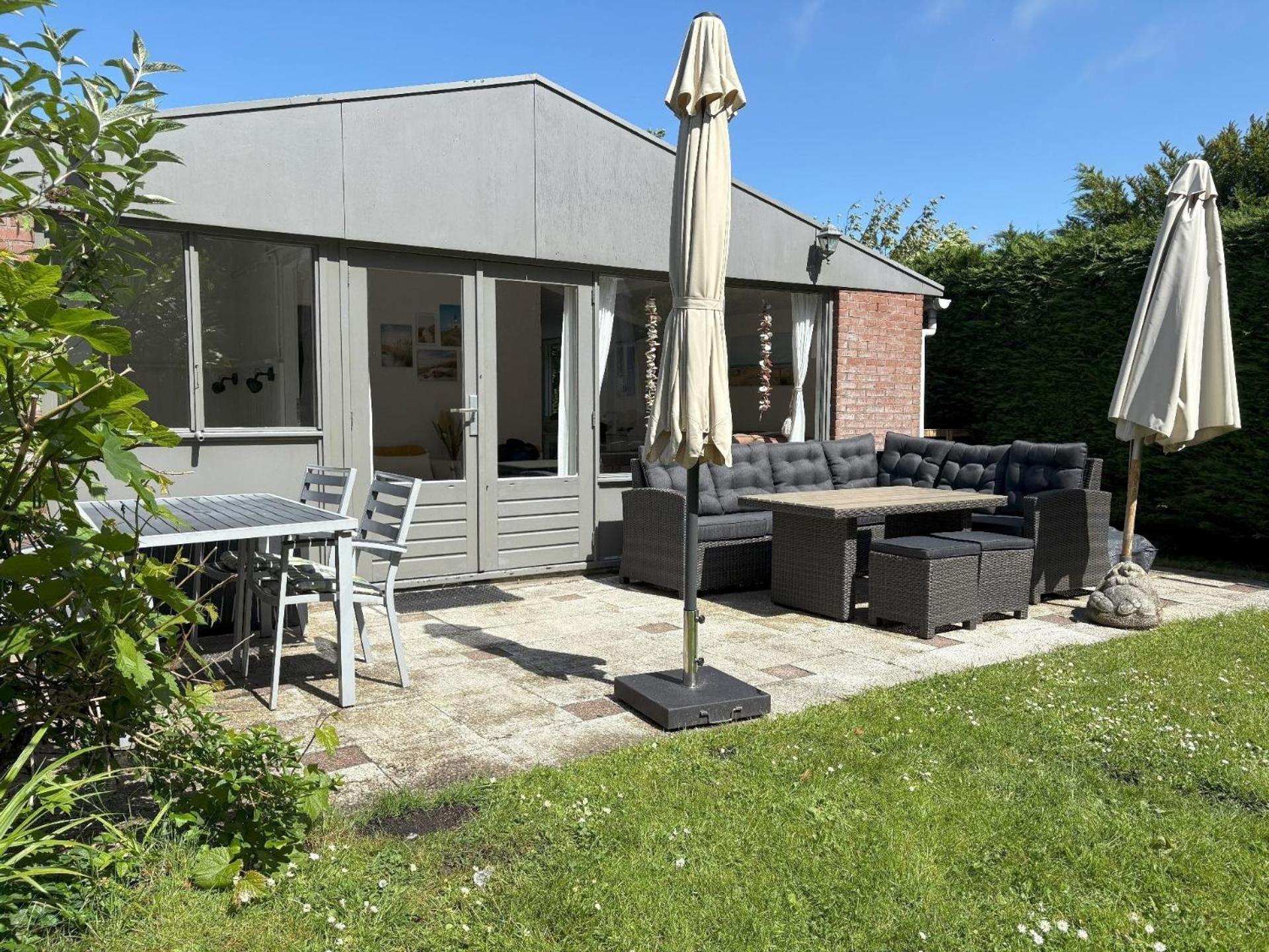 Gemuetliches, Helles Ferienhaus Mit Privatem Garten In Gepflegtem Ferienpark Warmenhuizen Exterior foto